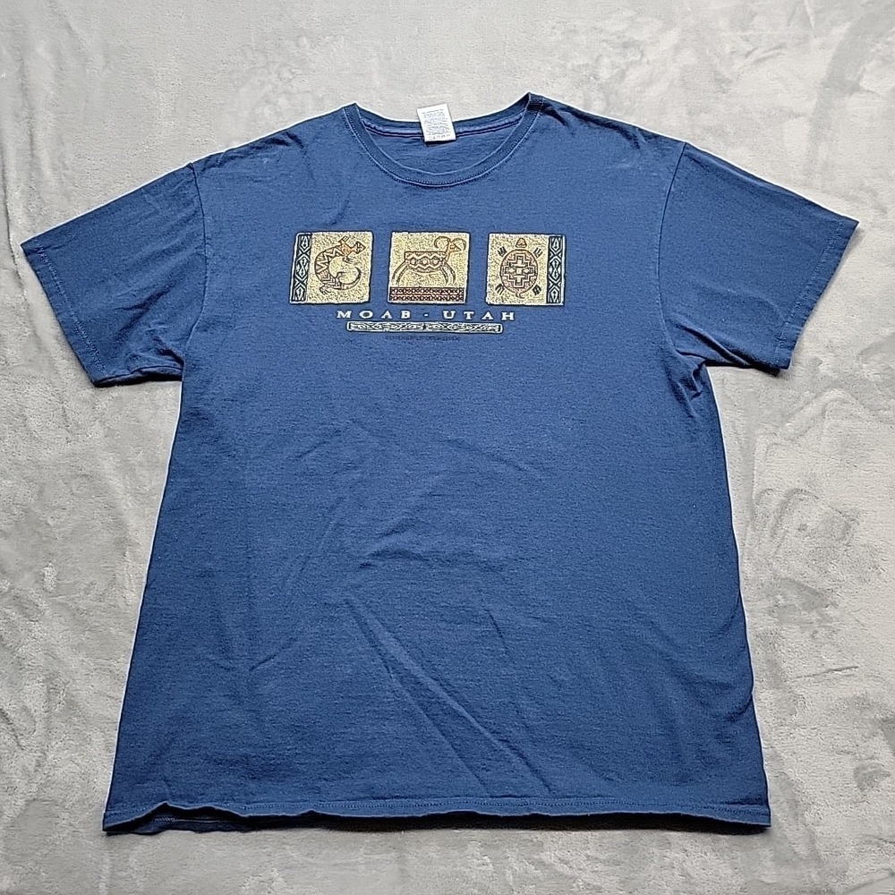 Moab Utah Shirt Mens Large Blue Graphic Tee Souvenir Travel southwestern indie